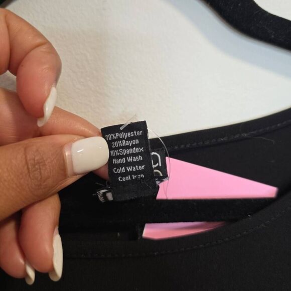 Clara Sun Woo Top Women's Small Black Batwing Flutter Sleeve Round Neck Stretch - Picture 4 of 5